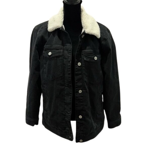 Hollister Jackets & Blazers - hollister navy blue velvet button up fluffy jacket